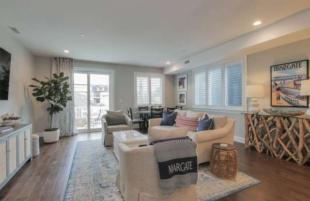 9 S Granville Ave - 9 South Granville Avenue, Margate City, NJ 08402 9 S Granville Ave - 9 South Granville Avenue, Margate City, NJ 08402