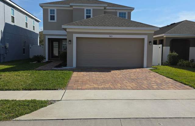 4 Bedrooms, 2.5 Bathrooms Singe family home photos photos