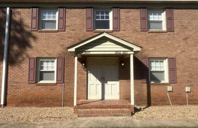 2623 Vail Avenue Gallery 1