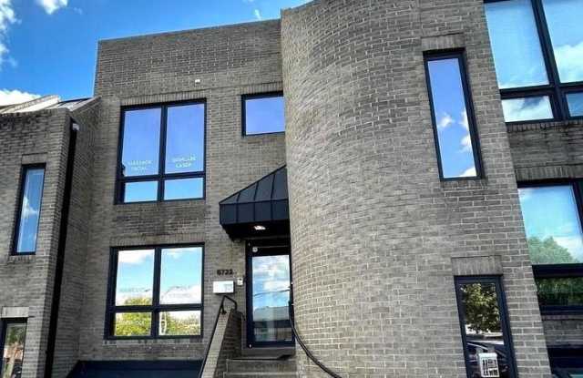 6722 CURRAN ST Gallery 1