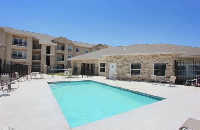 Stone Knights Apartments Gallery 3