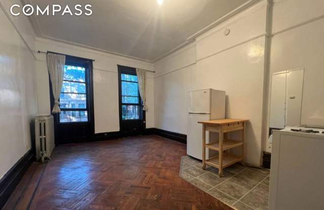 574 7th Street photos photos