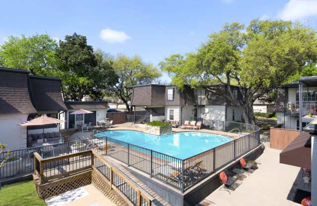 Monticello Apartment Homes Gallery 3
