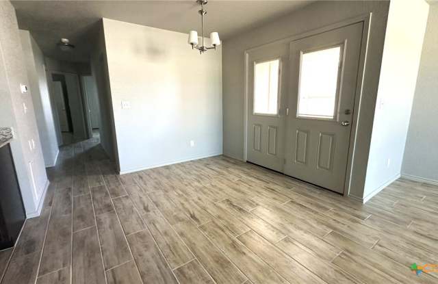 127 Cameron Drive Gallery 2