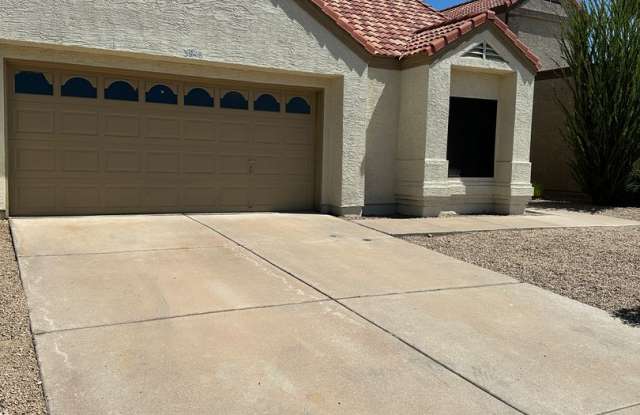 3 bedroom / 2 bath *remodeled single family home* Mountain Park Ranch Gallery 3