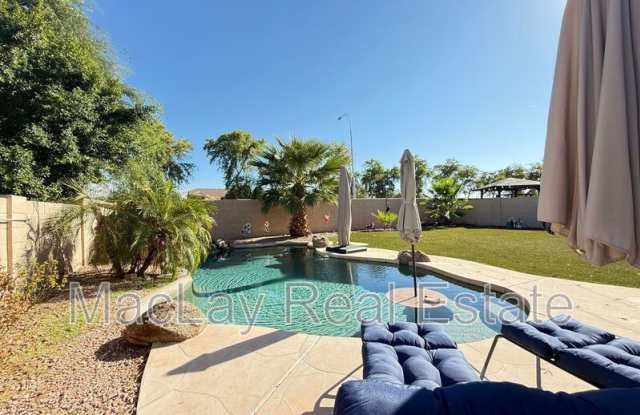 757 W Aloe Pl Gallery 2