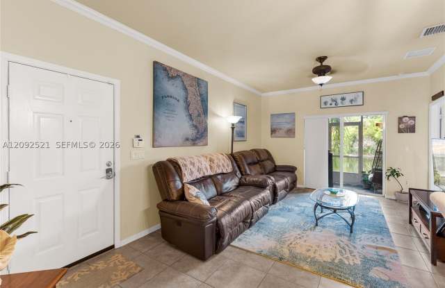 9052 Plymouth Pl Gallery 2