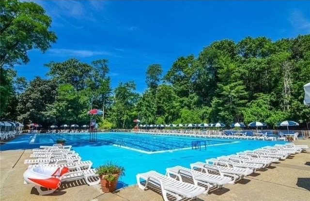 3 Sadore Lane - 3 Sadore Lane, Yonkers, NY 10710