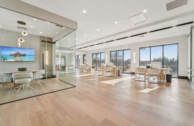Ridge Gardens Apartments Gallery 2