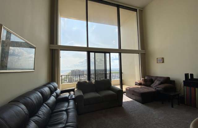 3851 Boardwalk Gallery 2