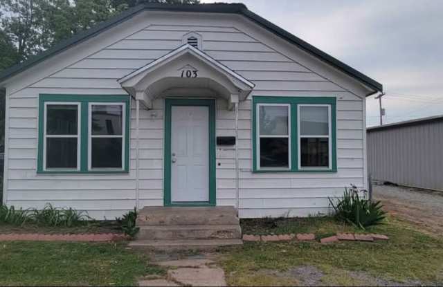 3 Bedroom House in Pryor Gallery 1
