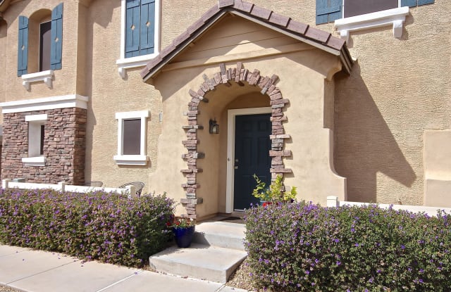 447 N ALDER Court - 447 North Alder Court, Gilbert, AZ 85233
