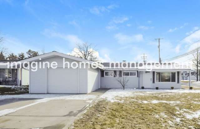 9025 Milford Drive Gallery 3