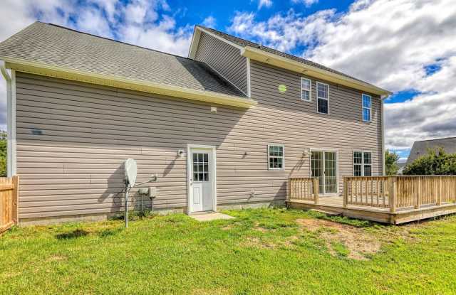 Well maintained 4 bedroom home in Beaufort Gallery 4