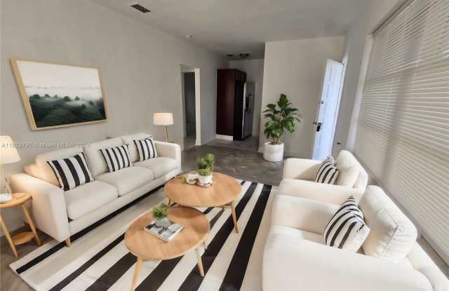 17193 NE 18th Ave - 17193 Northeast 18th Avenue, North Miami Beach, FL 33162