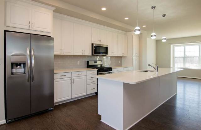 2709 S Spurway Drive Gallery 3