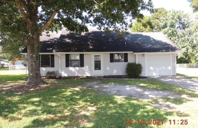508 S Pine Cone Lane - 508 South Pinecone Lane, Jacksonville, NC 28546