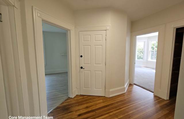 Updated 2 bedroom 1 bath apartment for rent located in the west end! photos photos