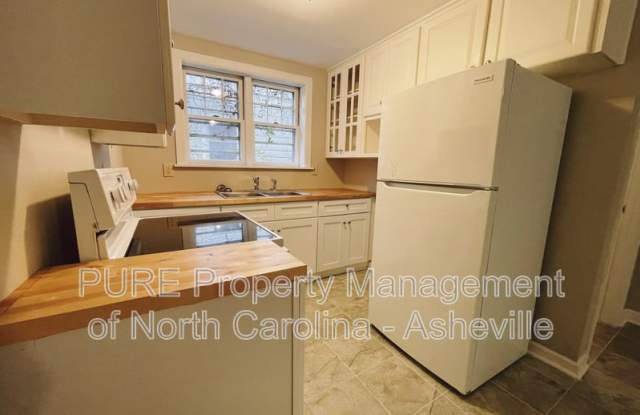 21 Vermont Avenue - Unit 2- DOWNSTAIRS Gallery 3