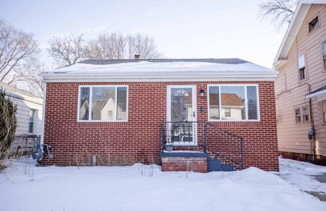 Beautiful Two bedroom home available for rent! photos photos