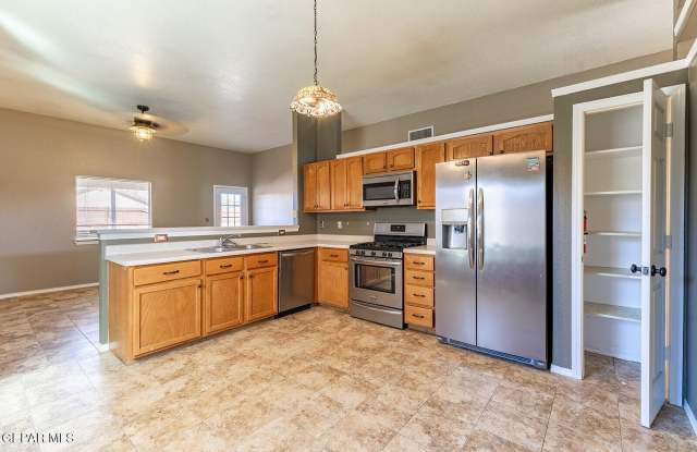 14269 Desert Fire Court Gallery 2
