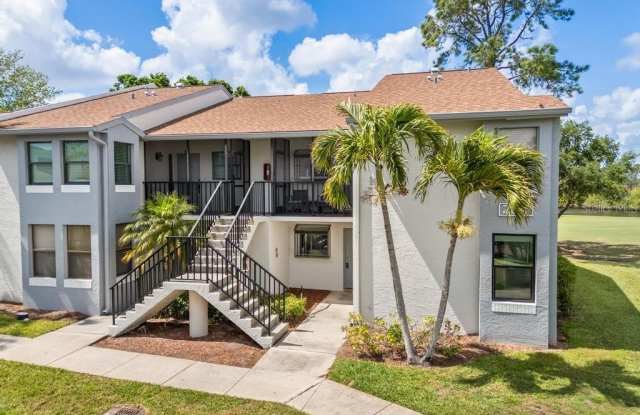 2017 SKIMMER COURT W photos photos