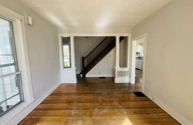 130 Diamond Court Gallery 2