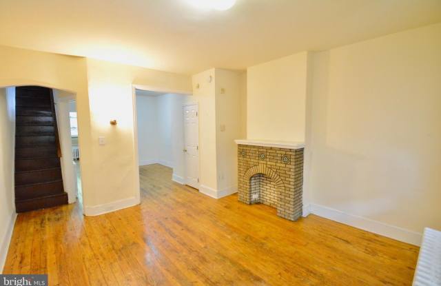 3690 EVELINE Street Gallery 2
