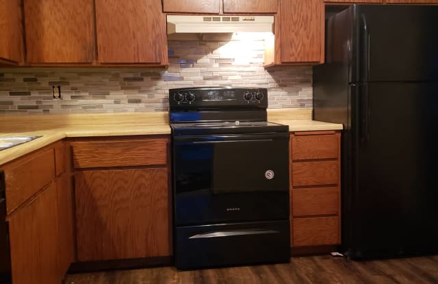 2027 Ellen Avenue photos photos