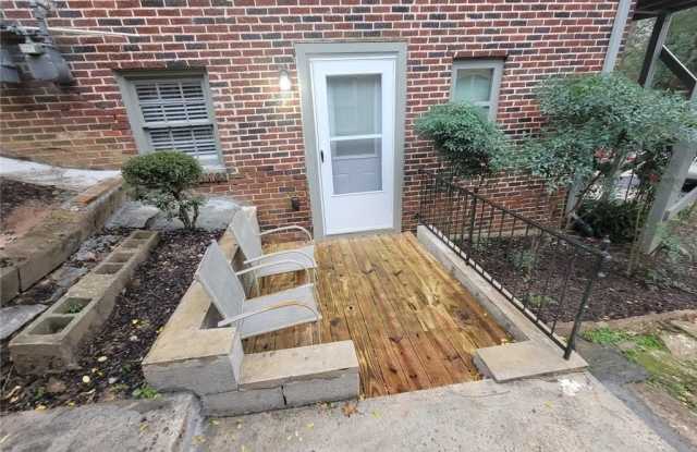 1896 Ridgewood Drive photos photos