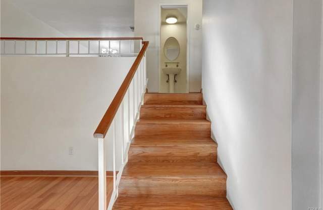 1711 Grismer Avenue - 1711 Grismer Avenue, Burbank, CA 91504 1711 Grismer Avenue - 1711 Grismer Avenue, Burbank, CA 91504