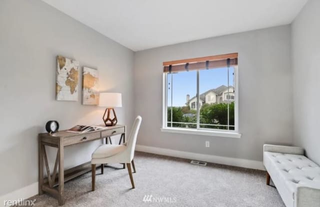 5407 21st Avenue Ct NE - 5407 21st Avenue Court Northeast, Tacoma, WA 98422