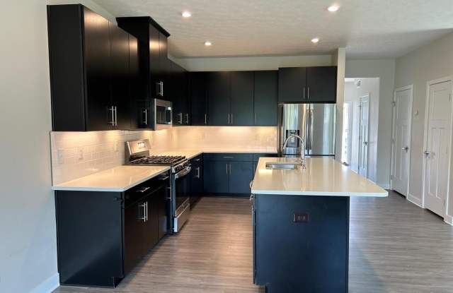 7905 Pinnacle Point Drive Gallery 3
