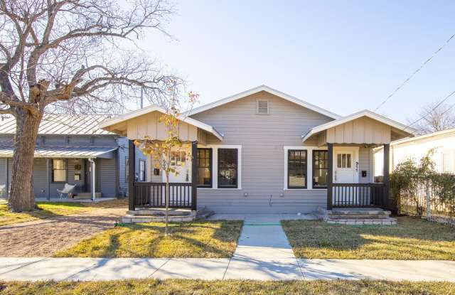 CHARMING 1/1 DUPLEX IN THE HAPPENING HISTORIC DISTRICT OF DIGNOWITY HILL. photos photos