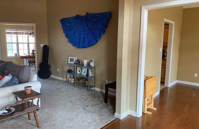 1045 Deer Creek Drive Gallery 4