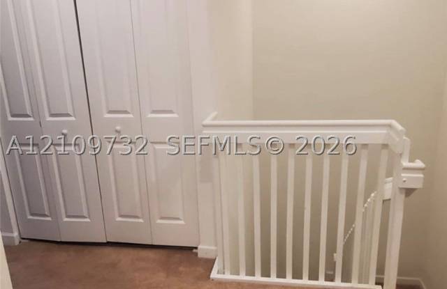 270 NE 208 terrace Gallery 3