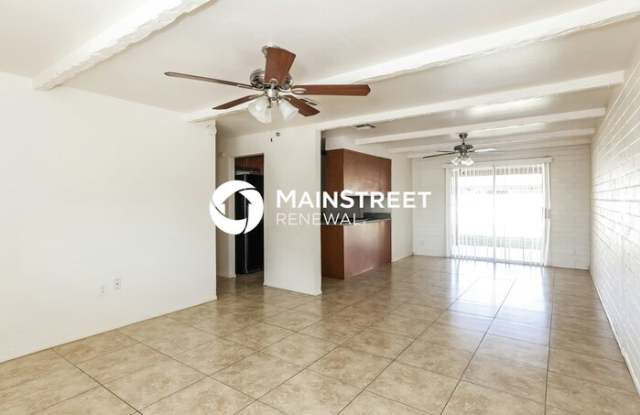 7132 West Glenrosa Avenue Gallery 2