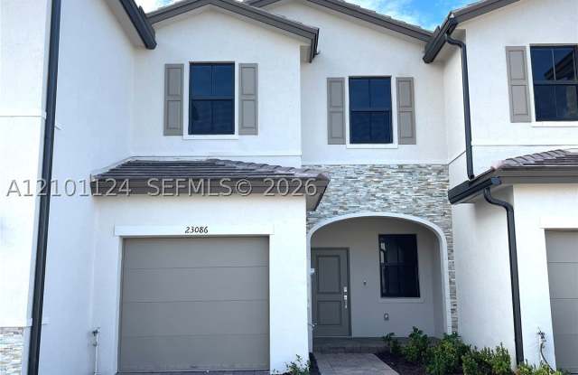 23086 SW 128th Pl Gallery 2