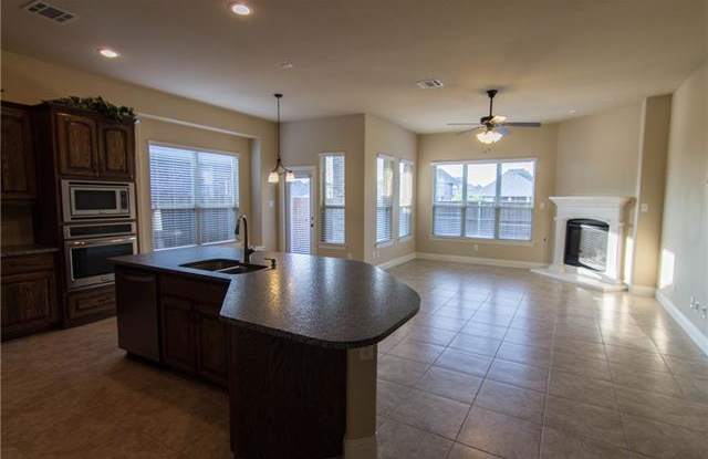 10628 Parnell Drive Gallery 4