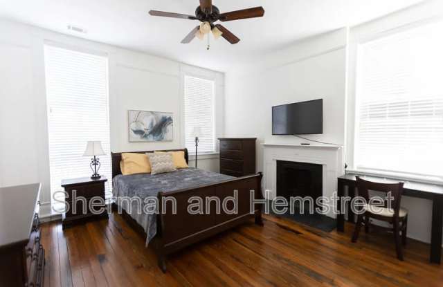 215 Twelfth Street Apt B Gallery 4