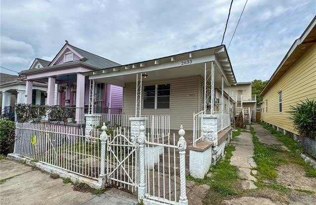 2633 GOVERNOR NICHOLLS Street photos photos