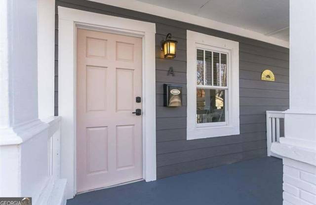 62 Chester Avenue SE #A Gallery 4