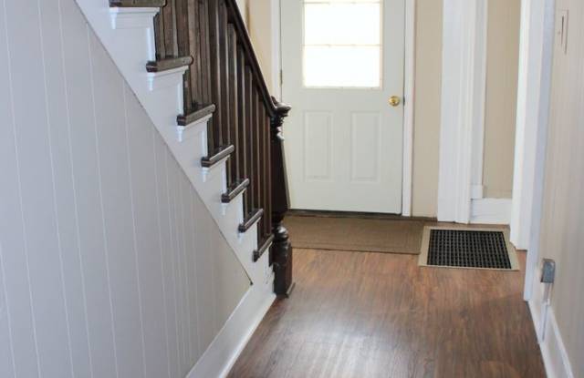 975 Church Gallery 4