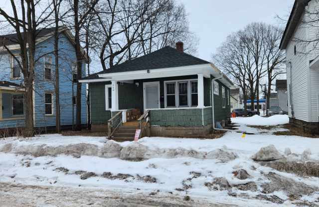 708 Menomonie St photos photos