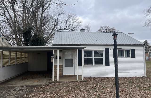 2424 Van Buren Avenue - 2424 Van Buren Avenue, Springfield, OH 45505