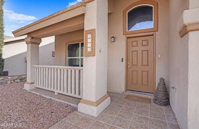 4532 JOSEPH RODRIGUEZ Drive Gallery 4
