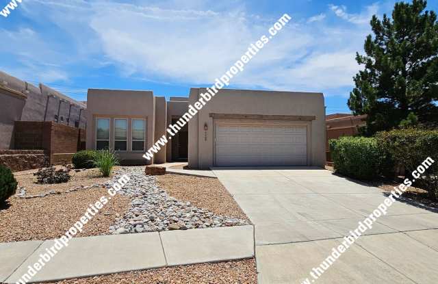 Beautiful and Spacious in NE Heights Gated Community! - 7328 Enchanted Sky Lane Northeast, Albuquerque, NM 87113