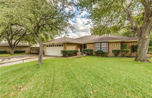 1112 Province Lane - 1112 Province Lane, Mansfield, TX 76063