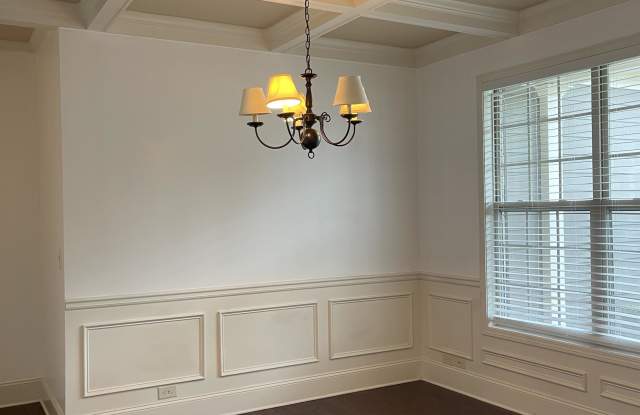 765 Westmoreland Lane Northeast Gallery 3