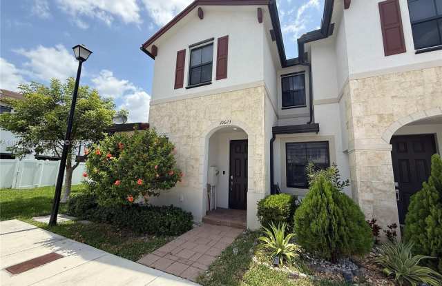 10623 W 33rd Ct photos photos